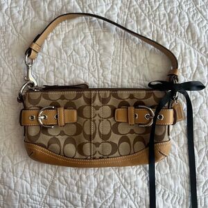 Coach Signature Sufflette Leather Shoulder Bag